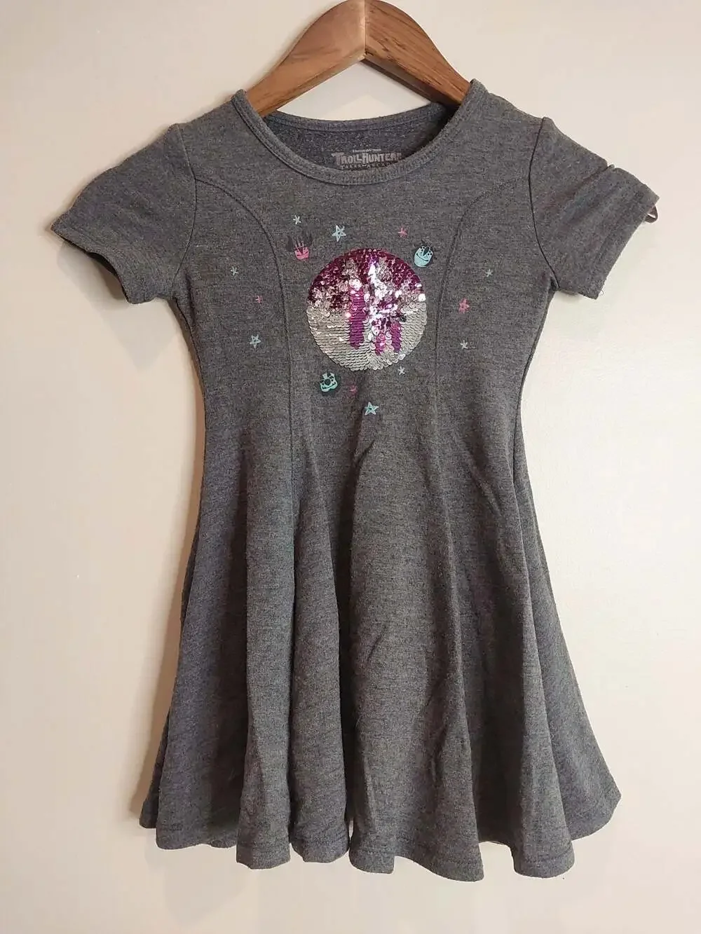 DreamWorks Trollhunters Tales of Arcadia Girls Gray Sequin Skater Dress